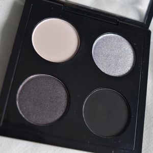 MAC Eyeshadow Palette